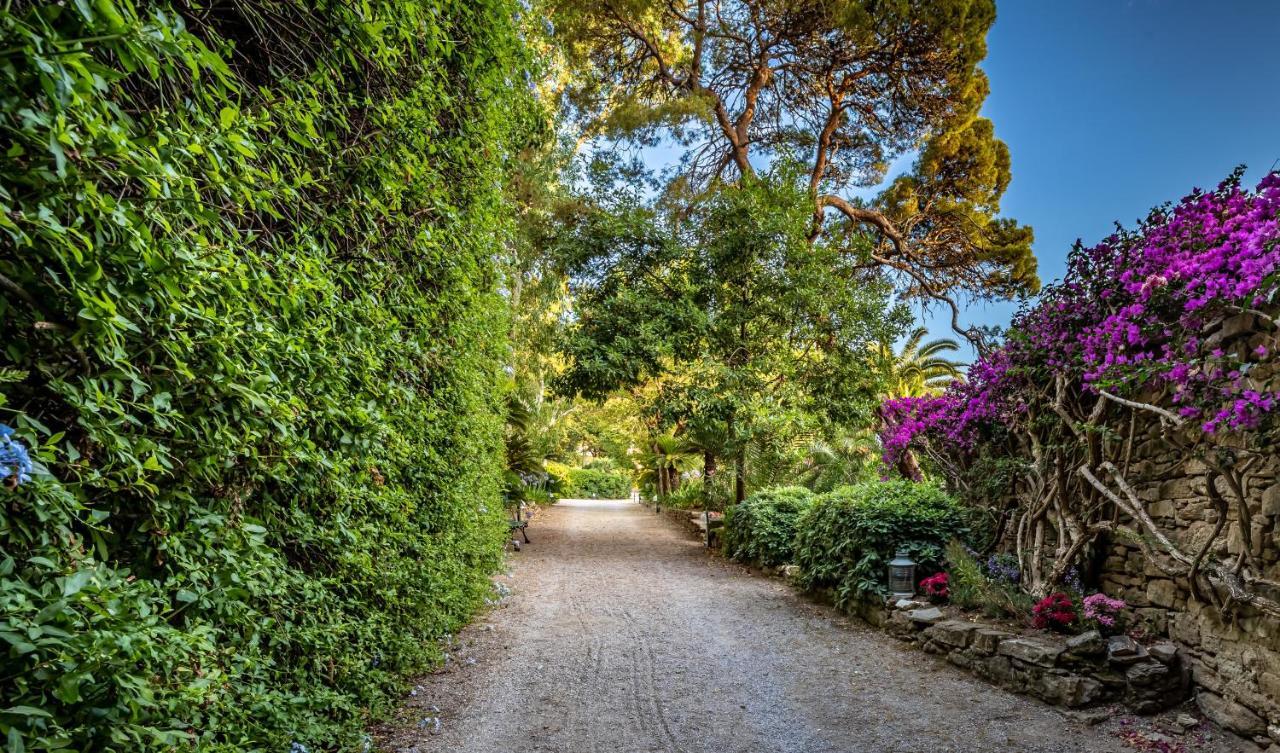 Hotel Palazzo Belmonte Santa Maria di Castellabate Esterno foto