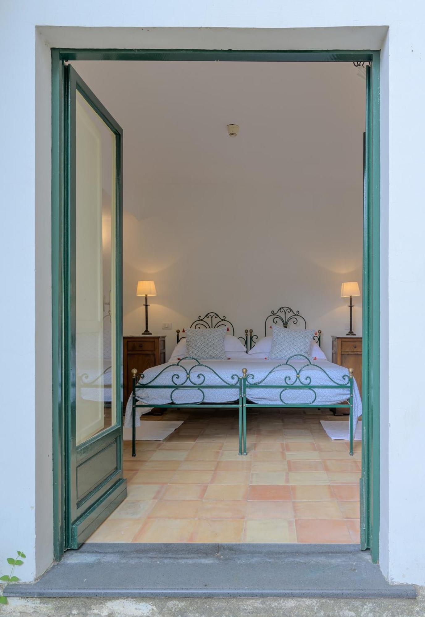 Hotel Palazzo Belmonte Santa Maria di Castellabate Esterno foto