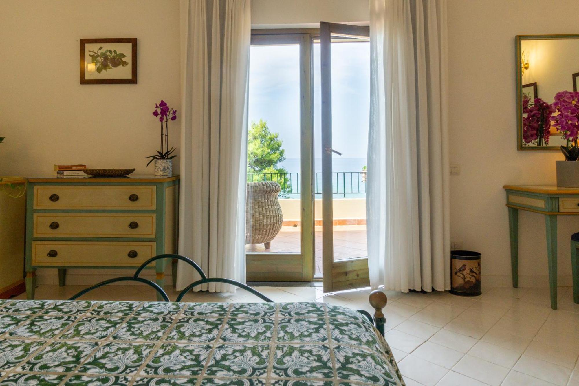 Hotel Palazzo Belmonte Santa Maria di Castellabate Esterno foto