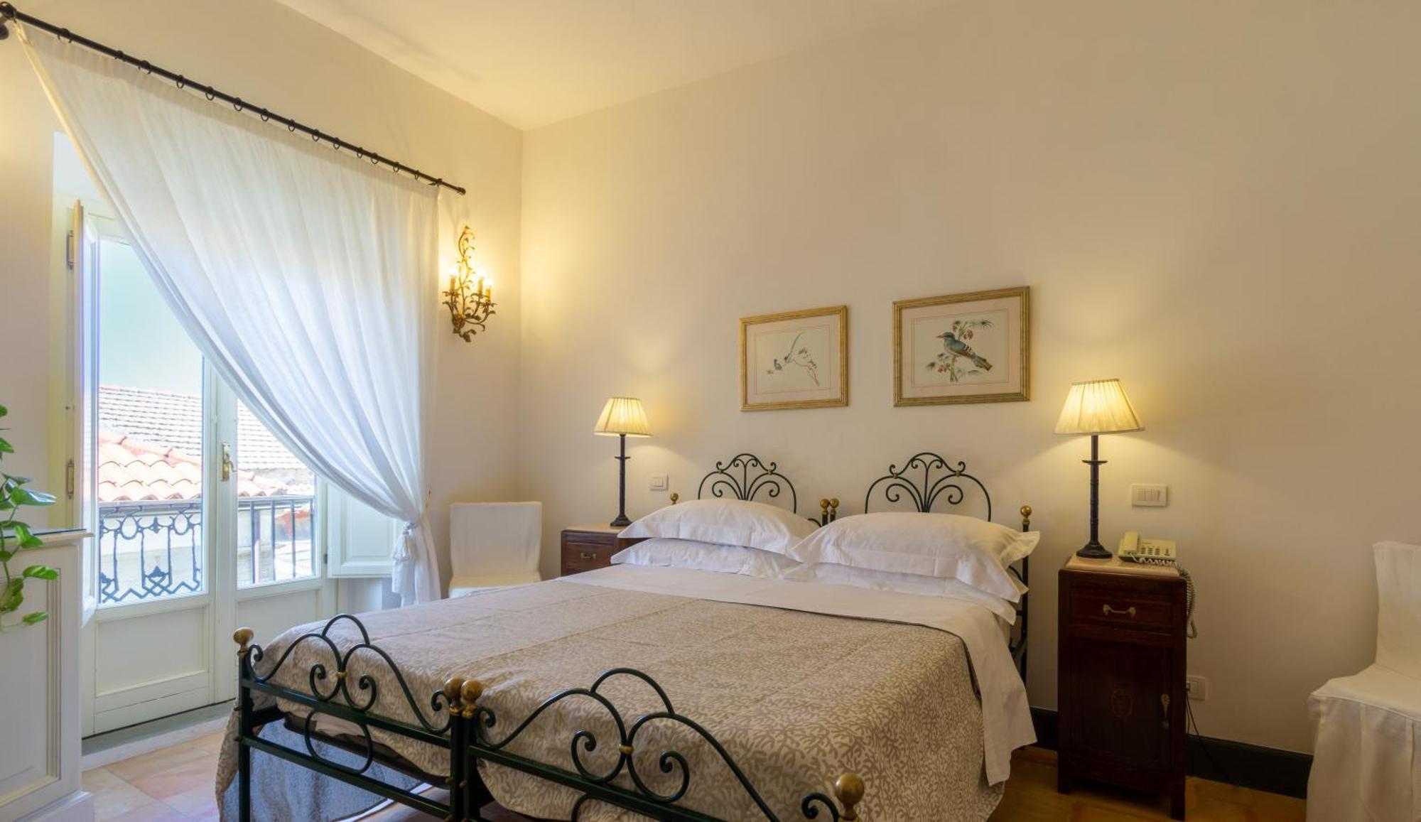 Hotel Palazzo Belmonte Santa Maria di Castellabate Esterno foto