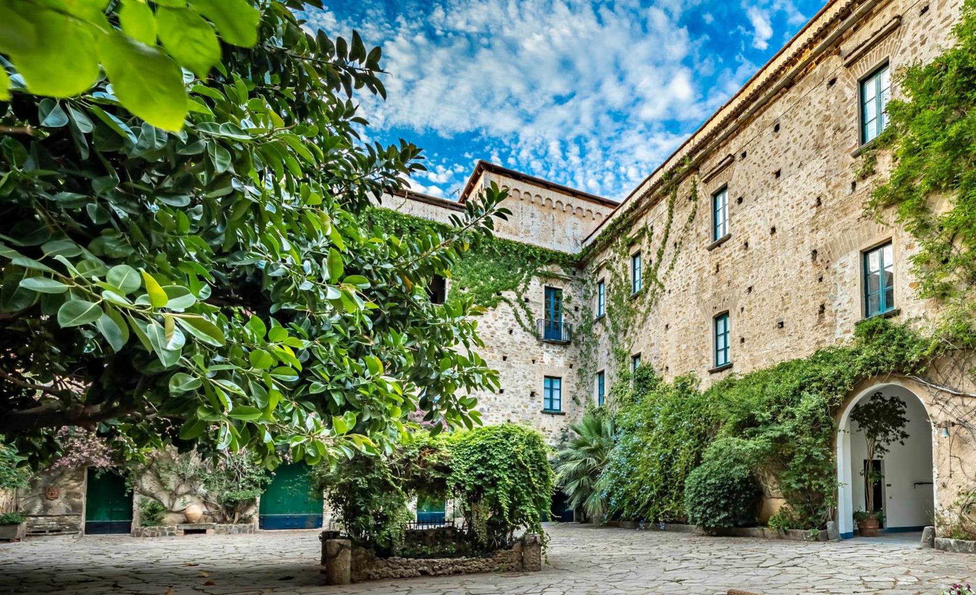 Hotel Palazzo Belmonte Santa Maria di Castellabate Esterno foto