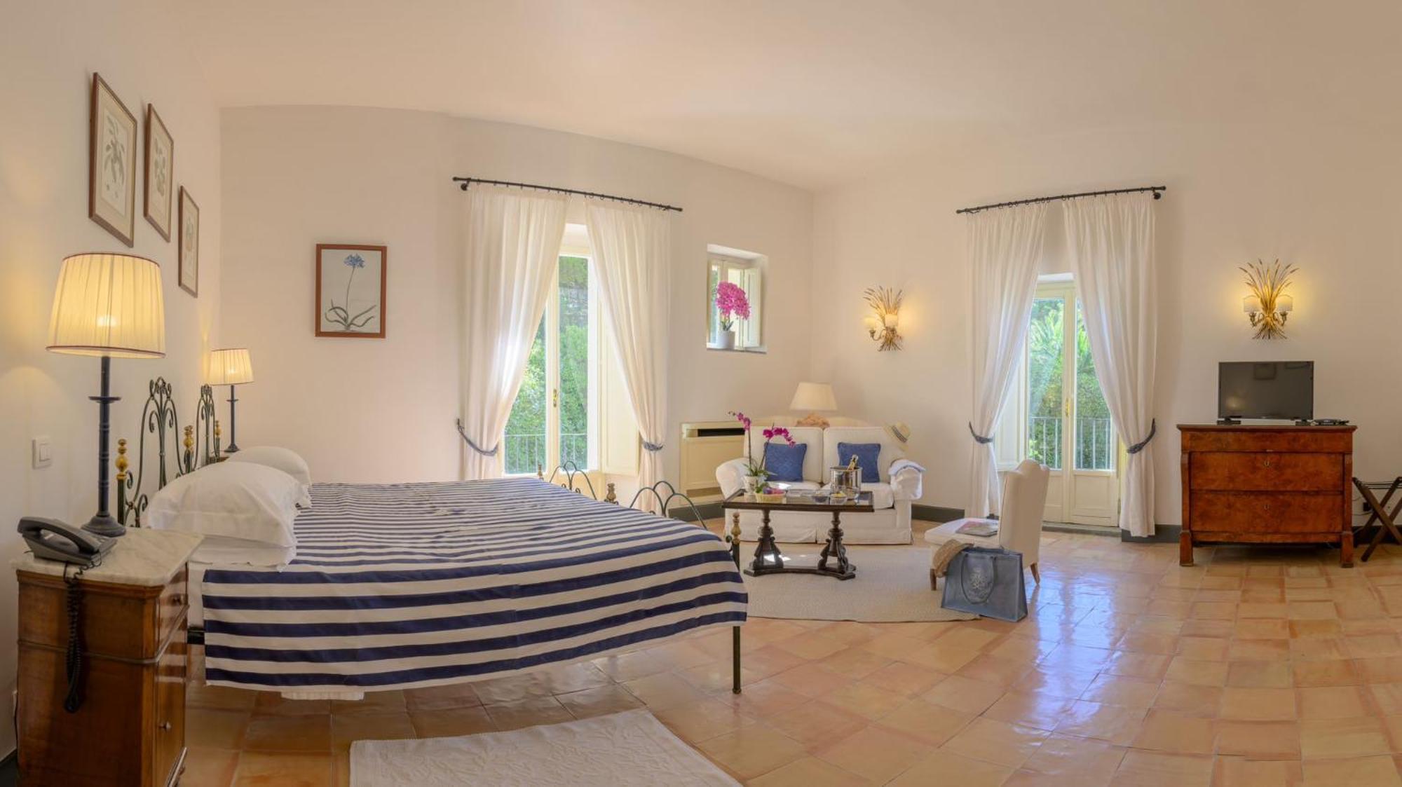 Hotel Palazzo Belmonte Santa Maria di Castellabate Esterno foto