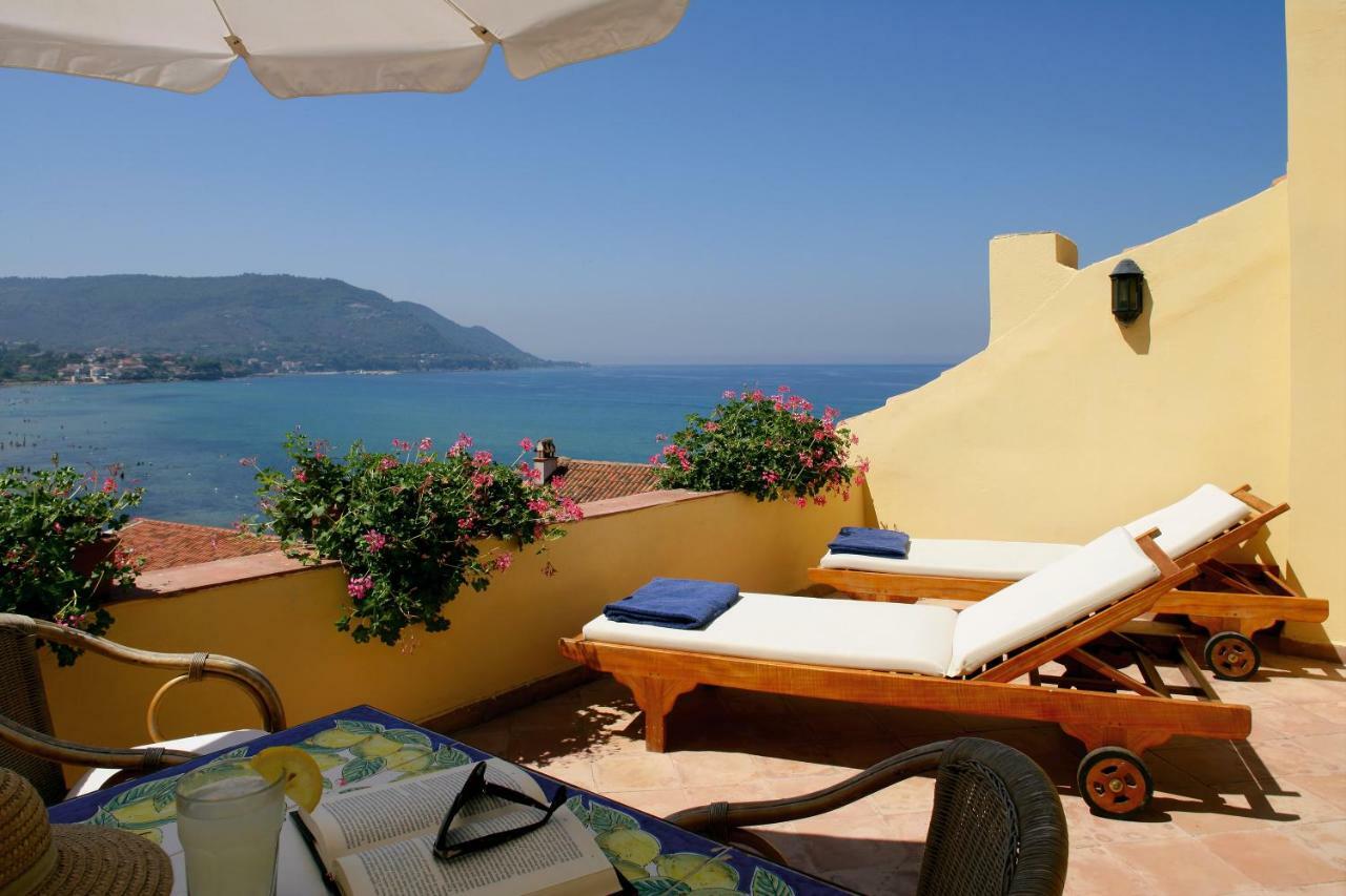 Hotel Palazzo Belmonte Santa Maria di Castellabate Servizi foto